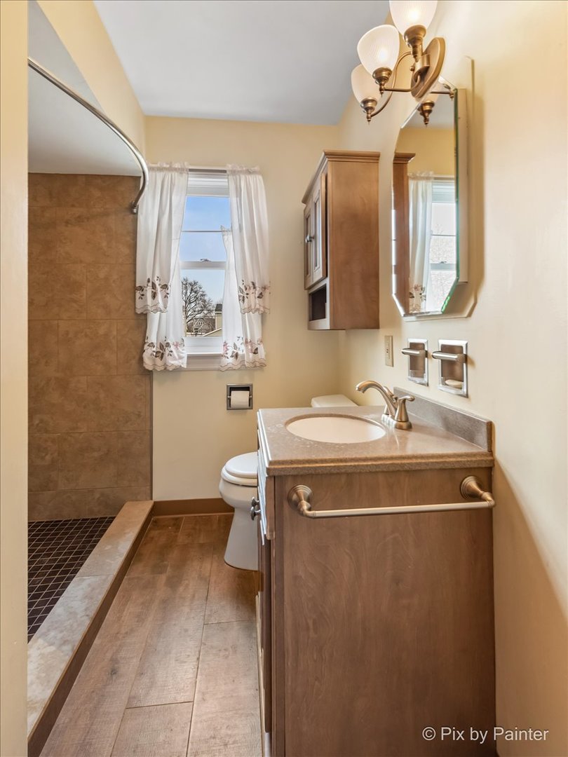 Glen Ellyn, IL 60137