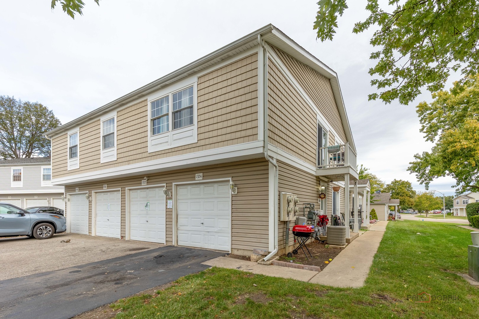 1324 Alpine Court #1324, Wheeling, IL 60090