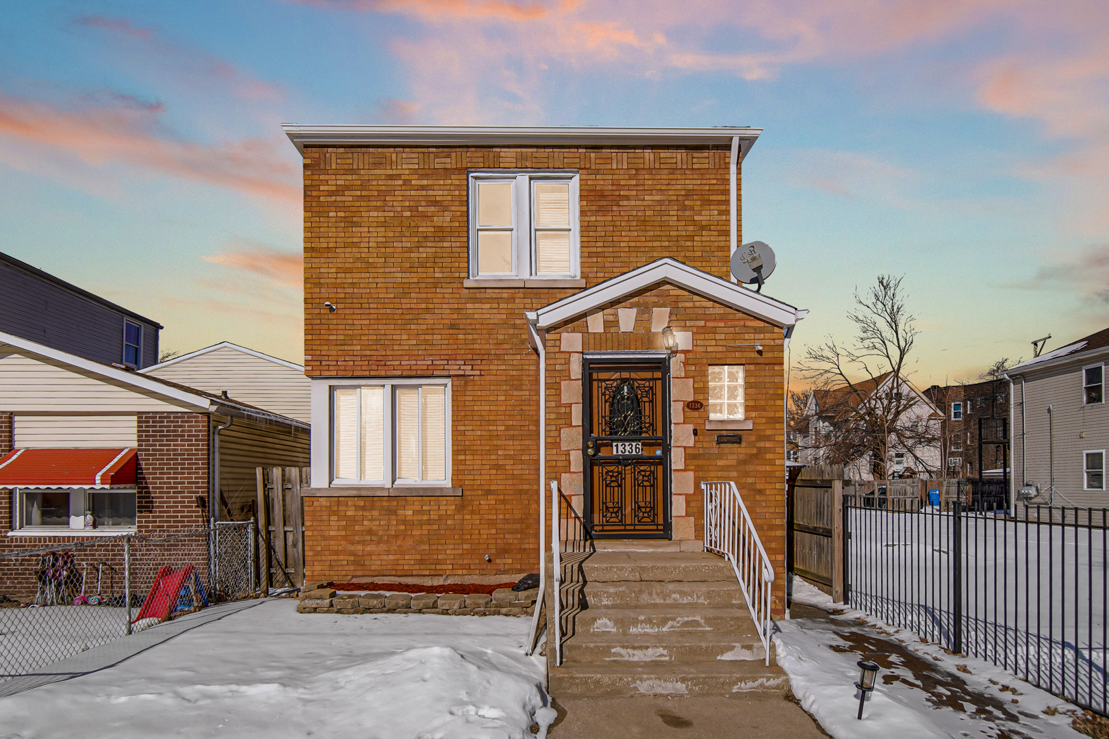 1336 E 73rd Street, Chicago, IL 60619