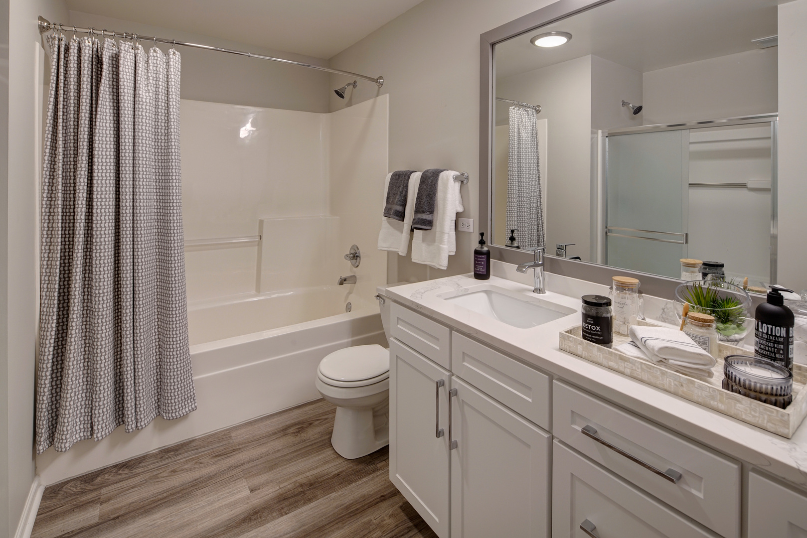 1155 Museum Boulevard #03-0217, Vernon Hills, IL 60061