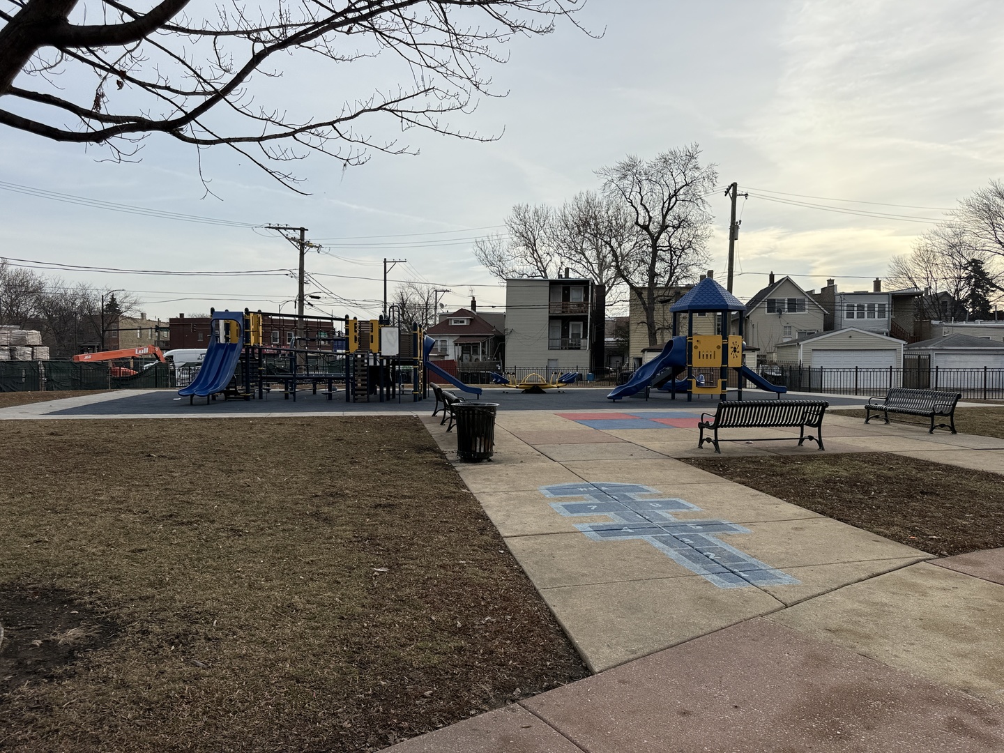 4319 W Potomac Avenue, Chicago, IL 60651