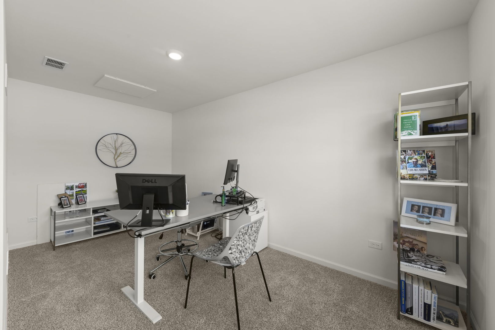 352 Bridgeview Court, St. Charles, IL 60174