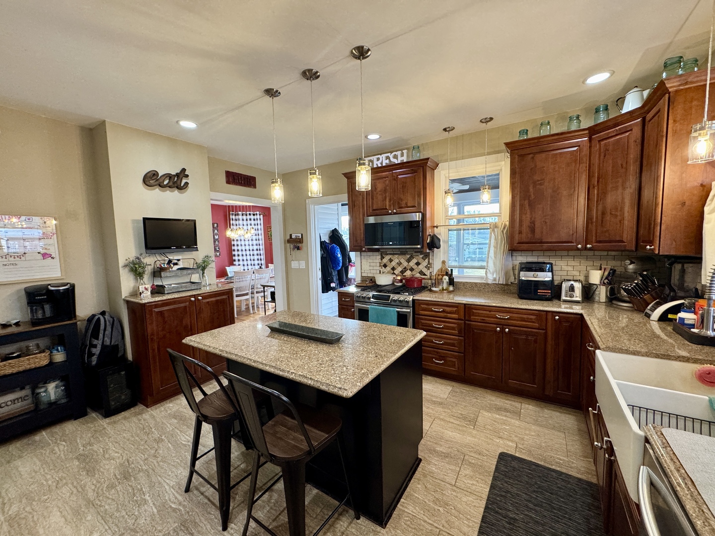 206 N Linn Street, Princeton, IL 61356