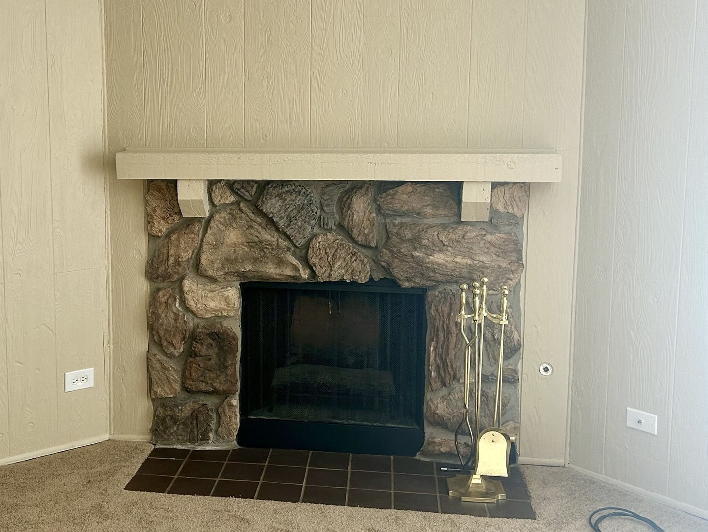 28 Regent Circle #B2, Schaumburg, IL 60193