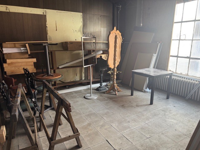 303 S Main Street, Bloomington, IL 61701