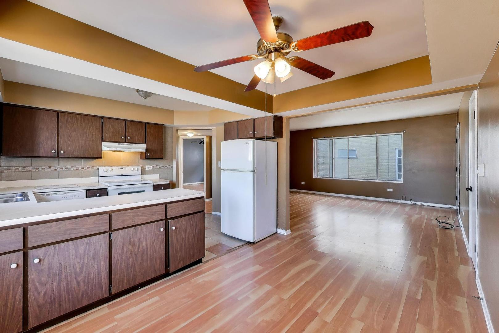 306 Chicago Avenue #3N, Oak Park, IL 60302