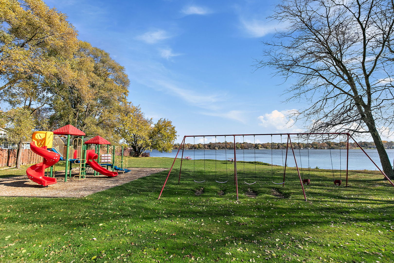 8611 Dorr Road, Wonder Lake, IL 60097