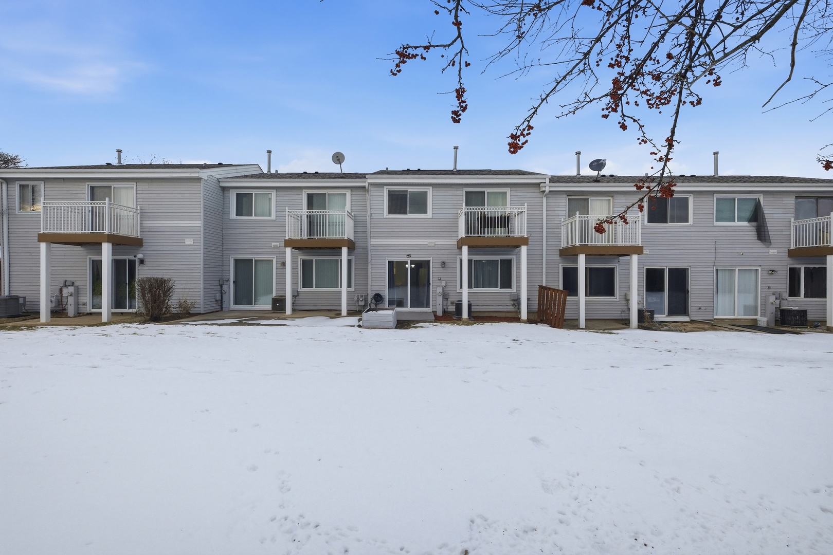 269 E Alpine Drive, Glendale Heights, IL 60139