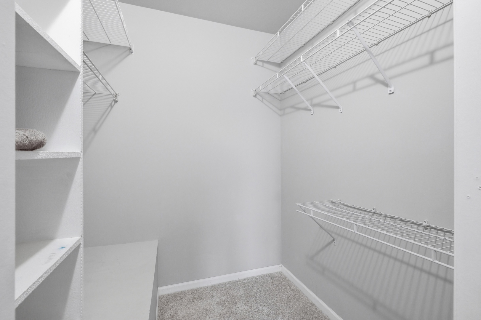 269 E Alpine Drive, Glendale Heights, IL 60139