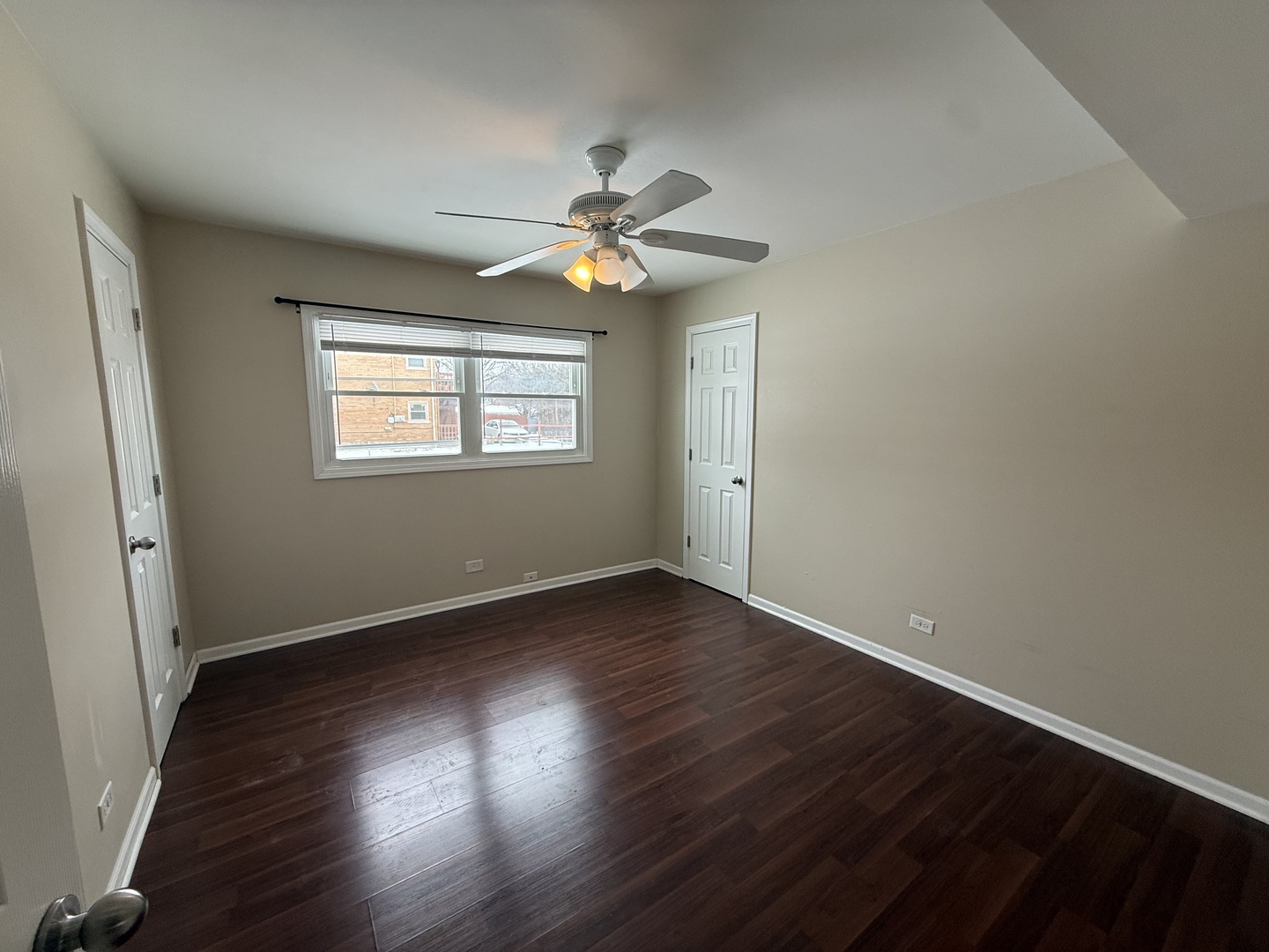 109 Central Avenue #A, Roselle, IL 60172