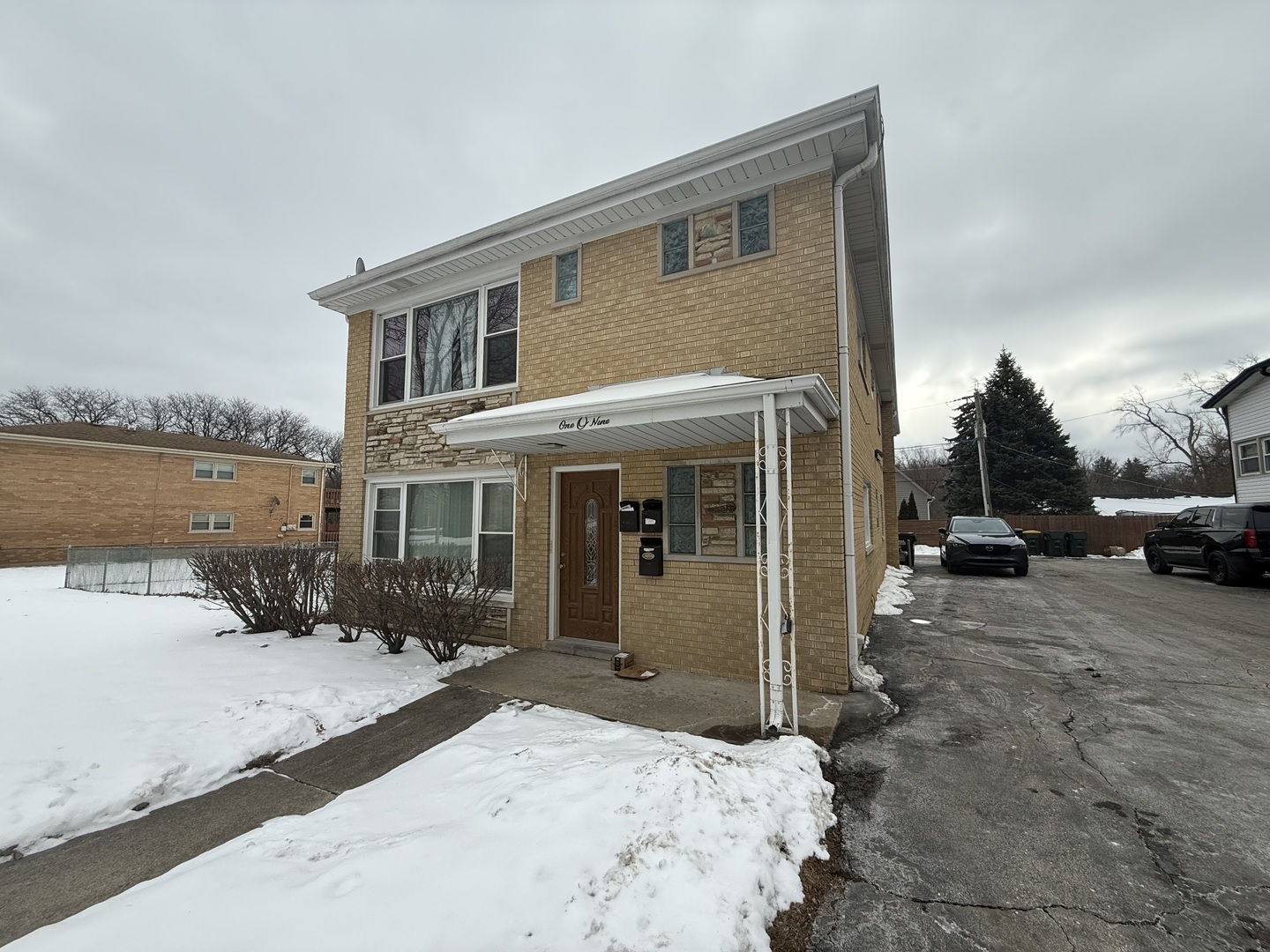 109 Central Avenue #A, Roselle, IL 60172