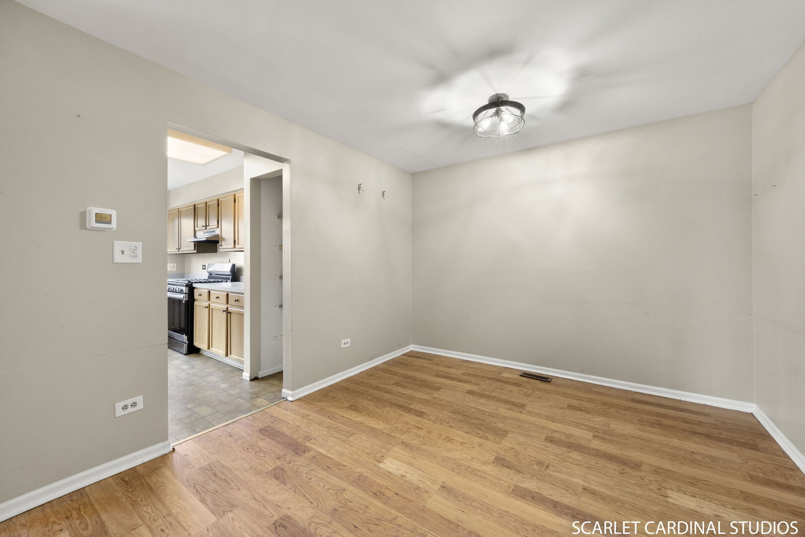 971 West Court #B, Naperville, IL 60563