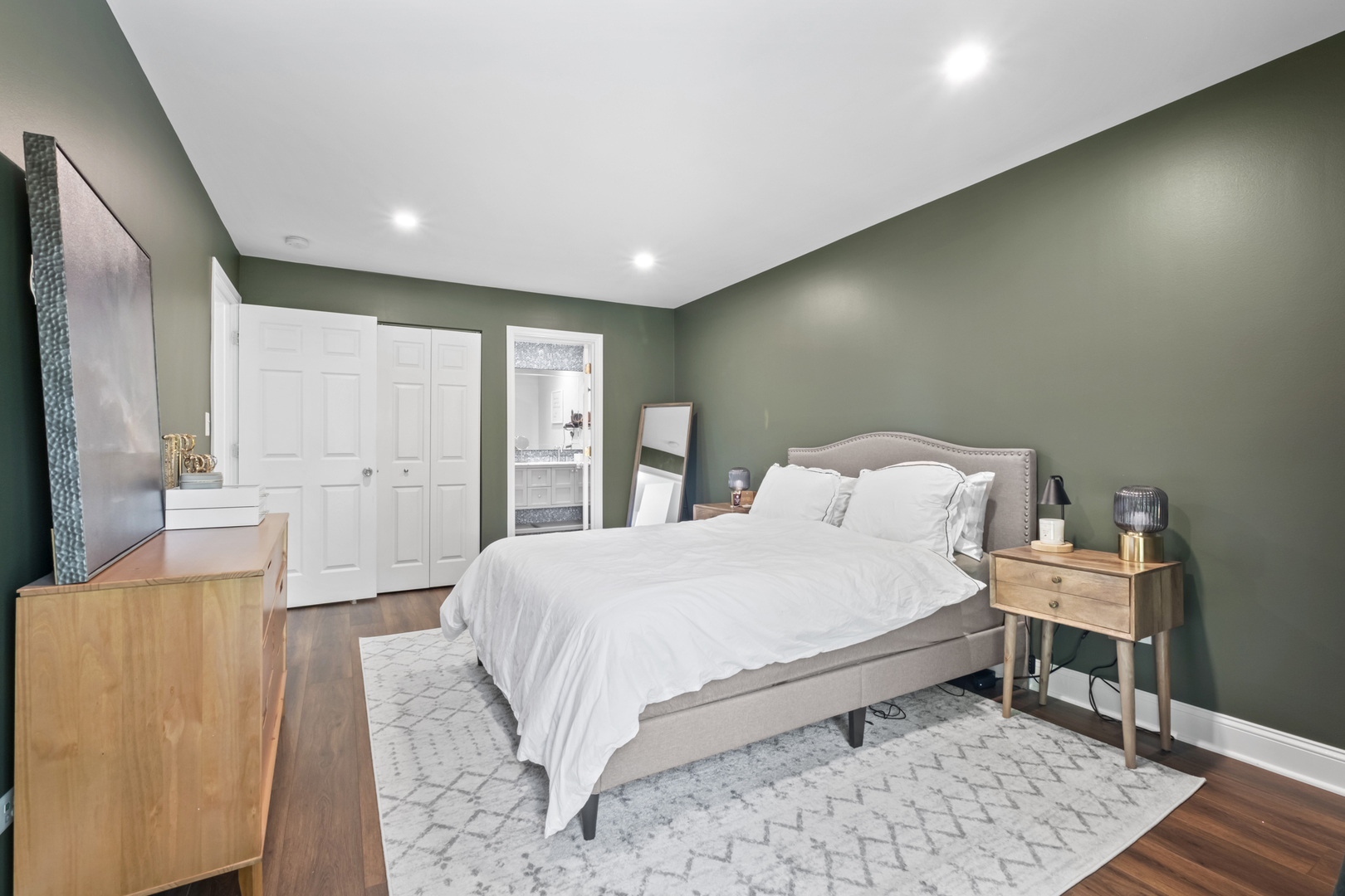 1152 Courtland Drive #406, Buffalo Grove, IL 60089