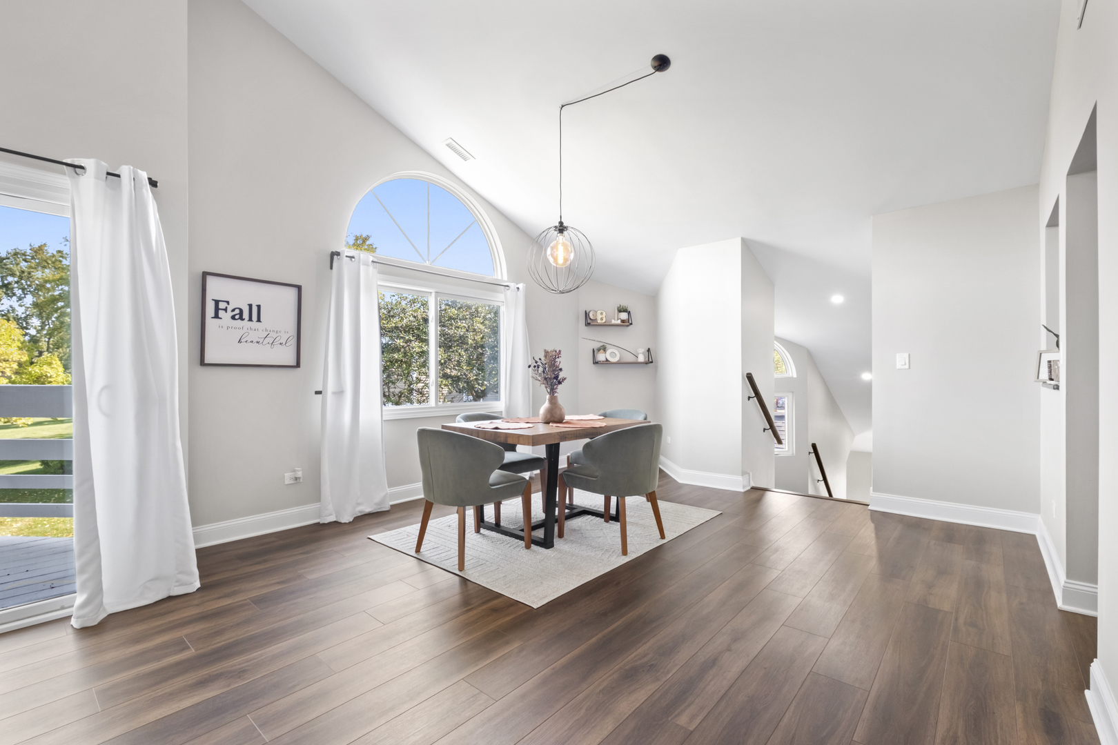 1152 Courtland Drive #406, Buffalo Grove, IL 60089