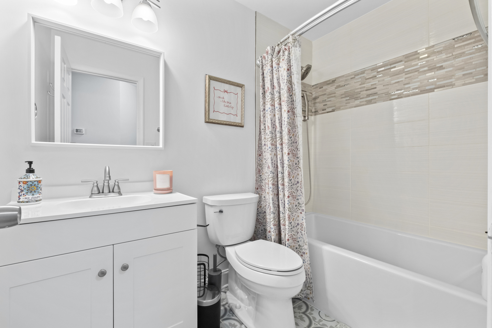 1152 Courtland Drive #406, Buffalo Grove, IL 60089