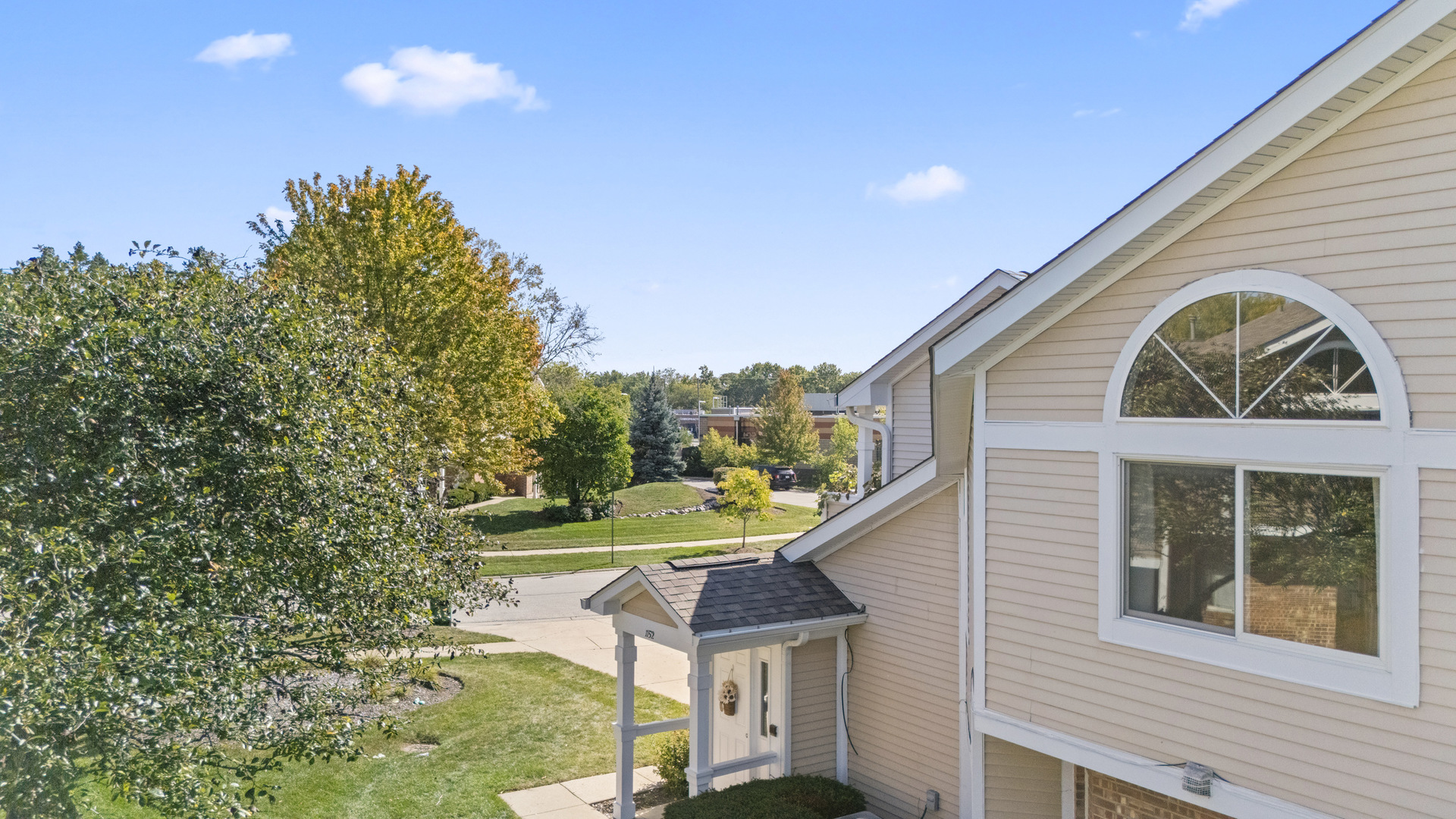 1152 Courtland Drive #406, Buffalo Grove, IL 60089