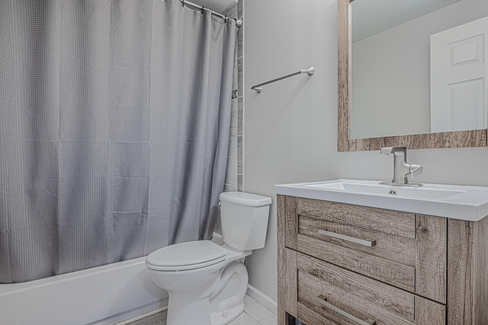 222 Nauset Lane #222, Schaumburg, IL 60194