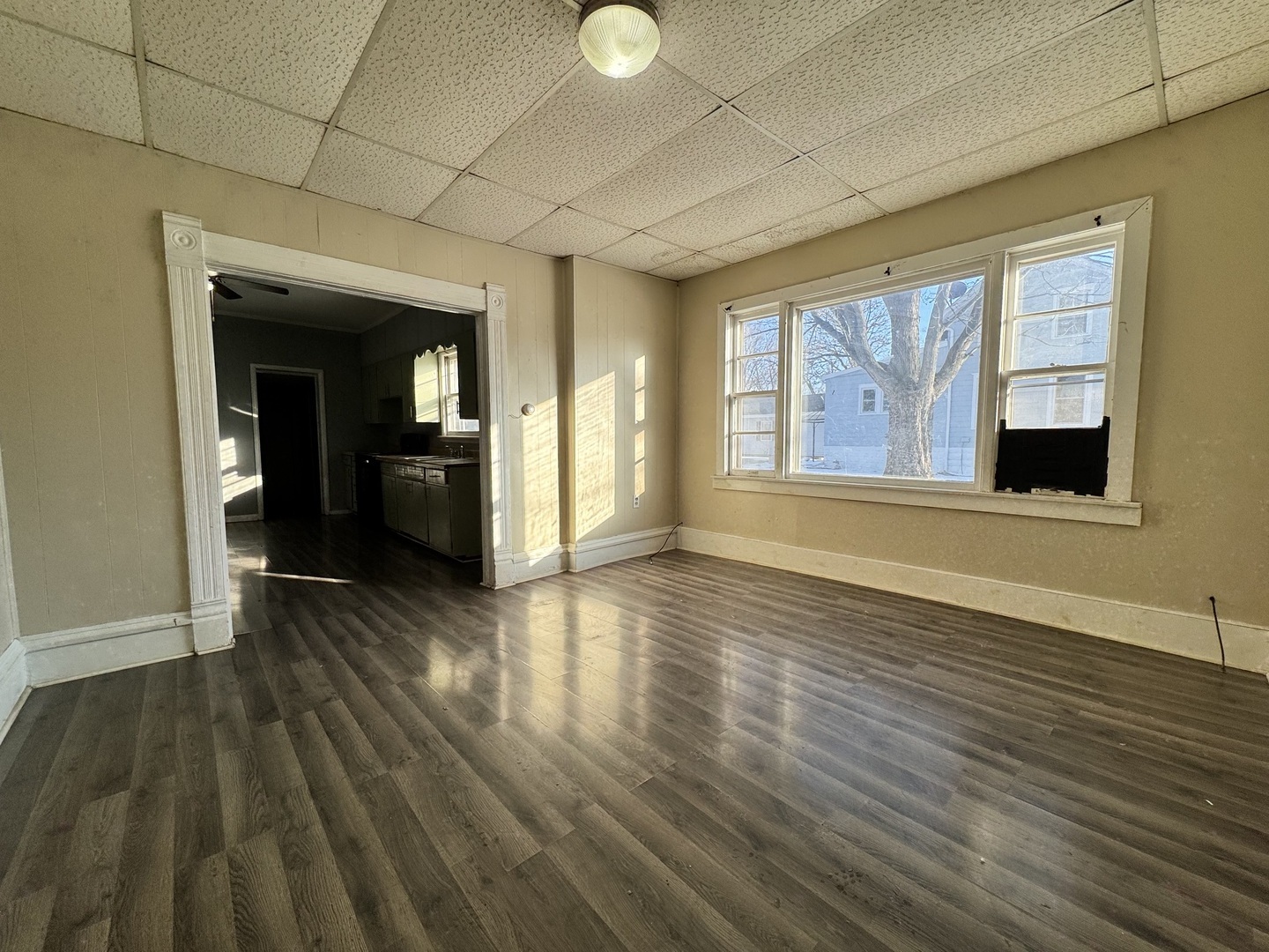 301 S Oak Street, Forrest, IL 61741