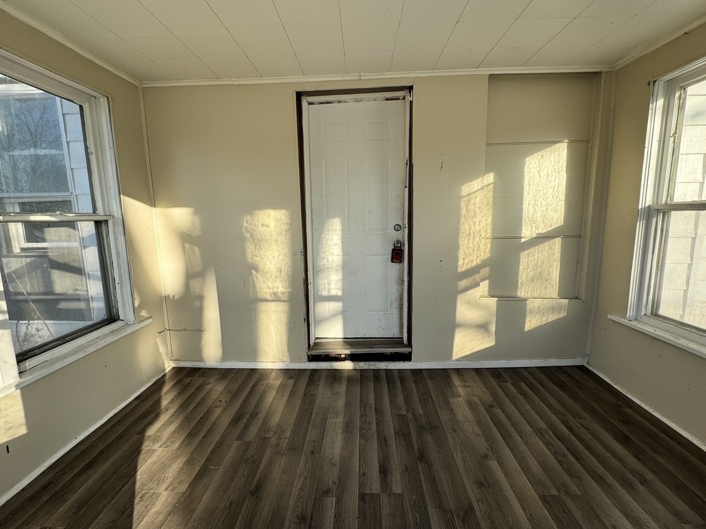 301 S Oak Street, Forrest, IL 61741