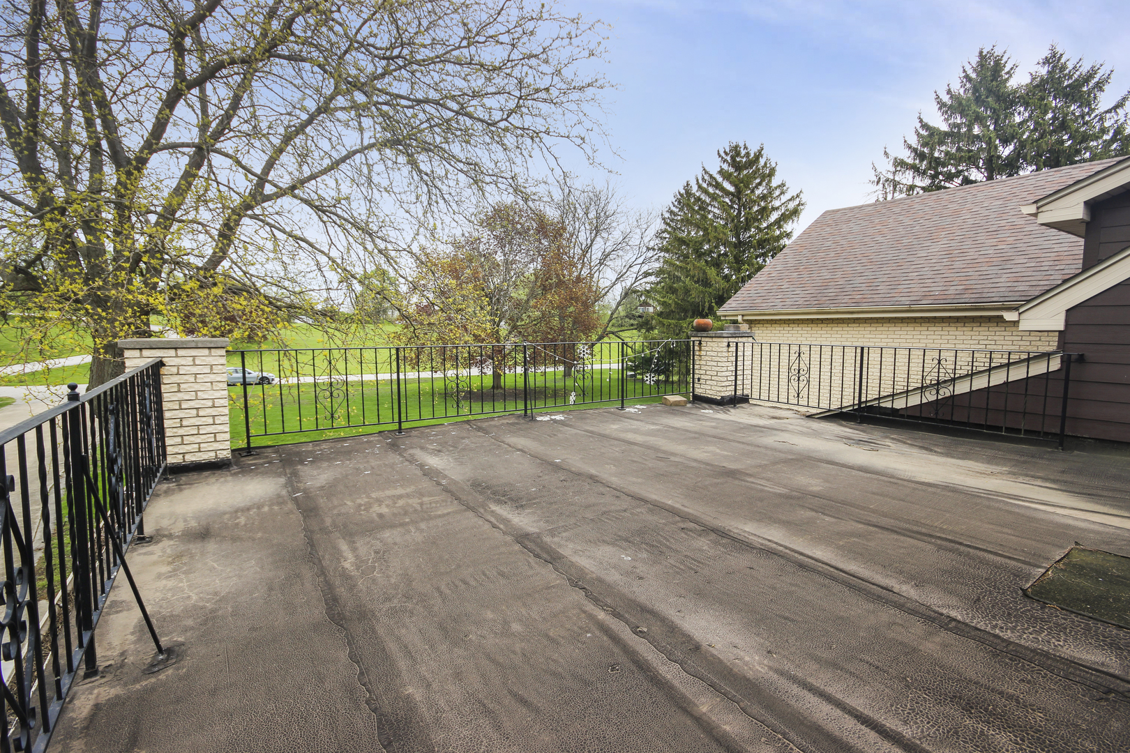 3321 E Reichert Drive, Crete, IL 60417