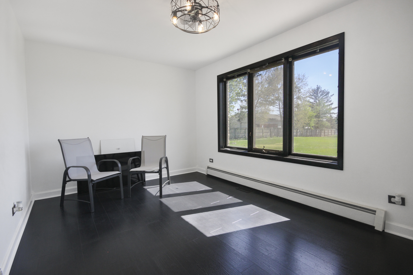 3321 E Reichert Drive, Crete, IL 60417