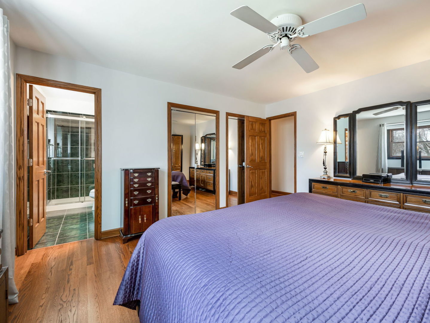 1407 Wesley Court, Westmont, IL 60559