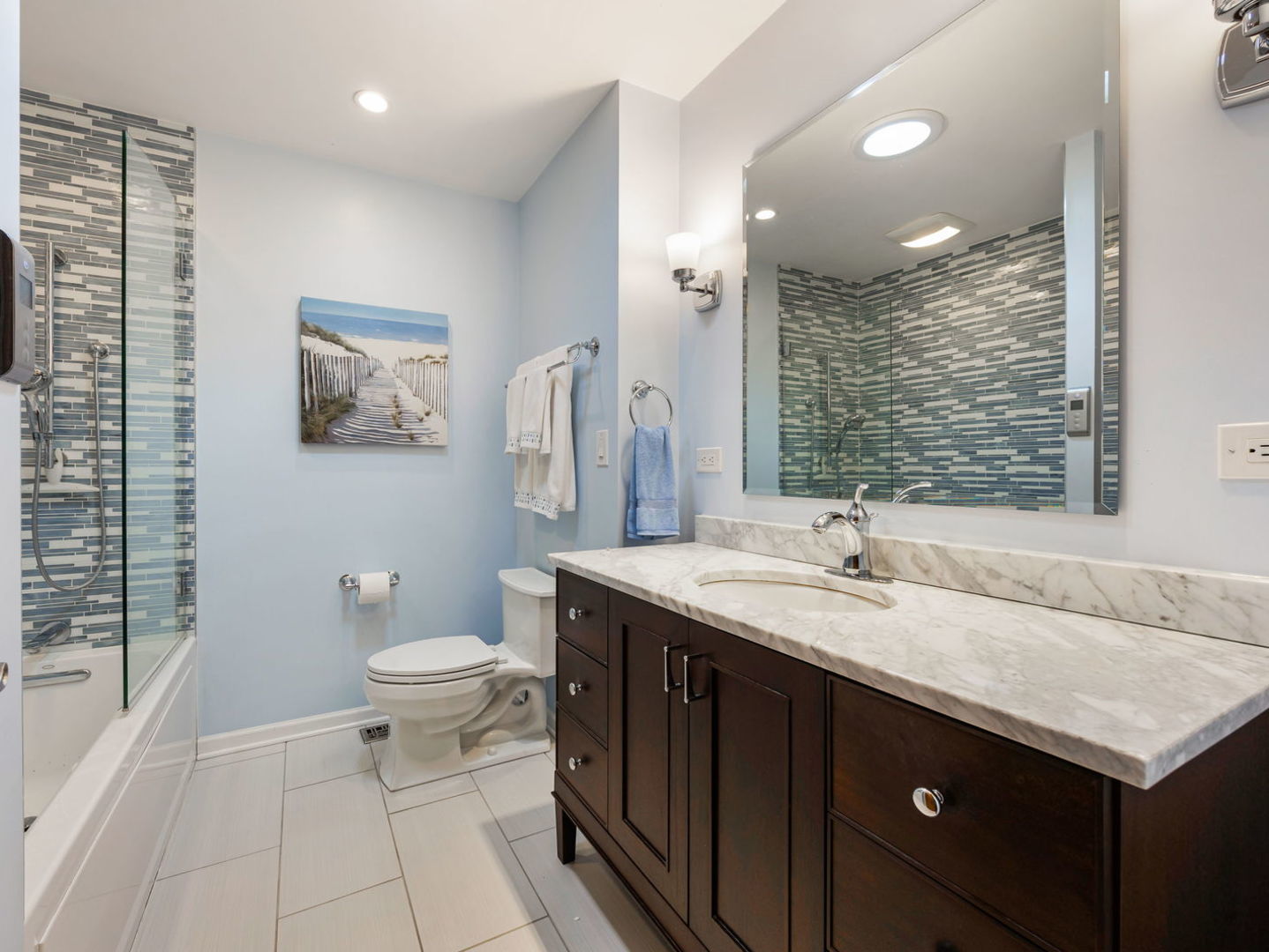 1407 Wesley Court, Westmont, IL 60559