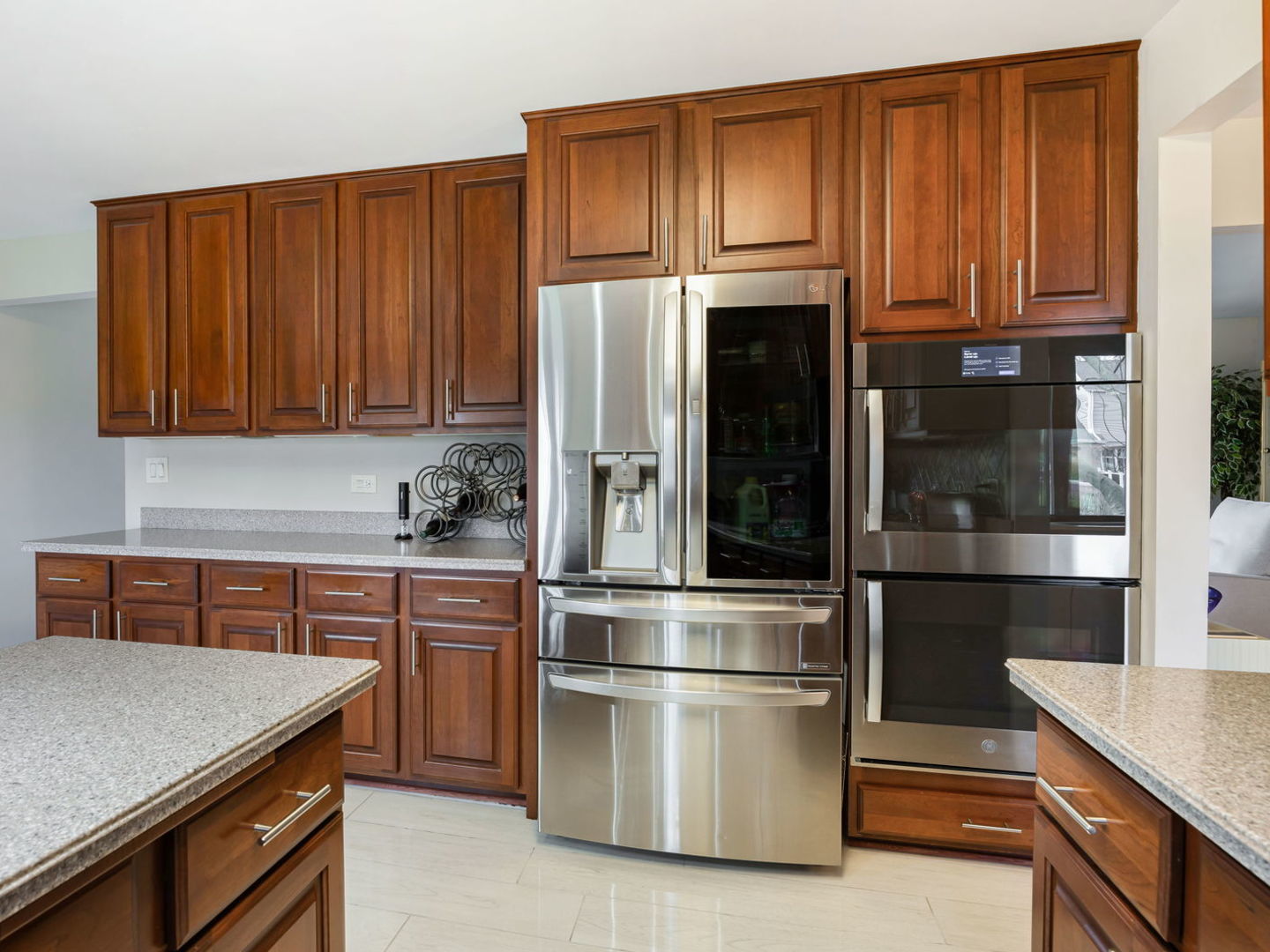 1407 Wesley Court, Westmont, IL 60559