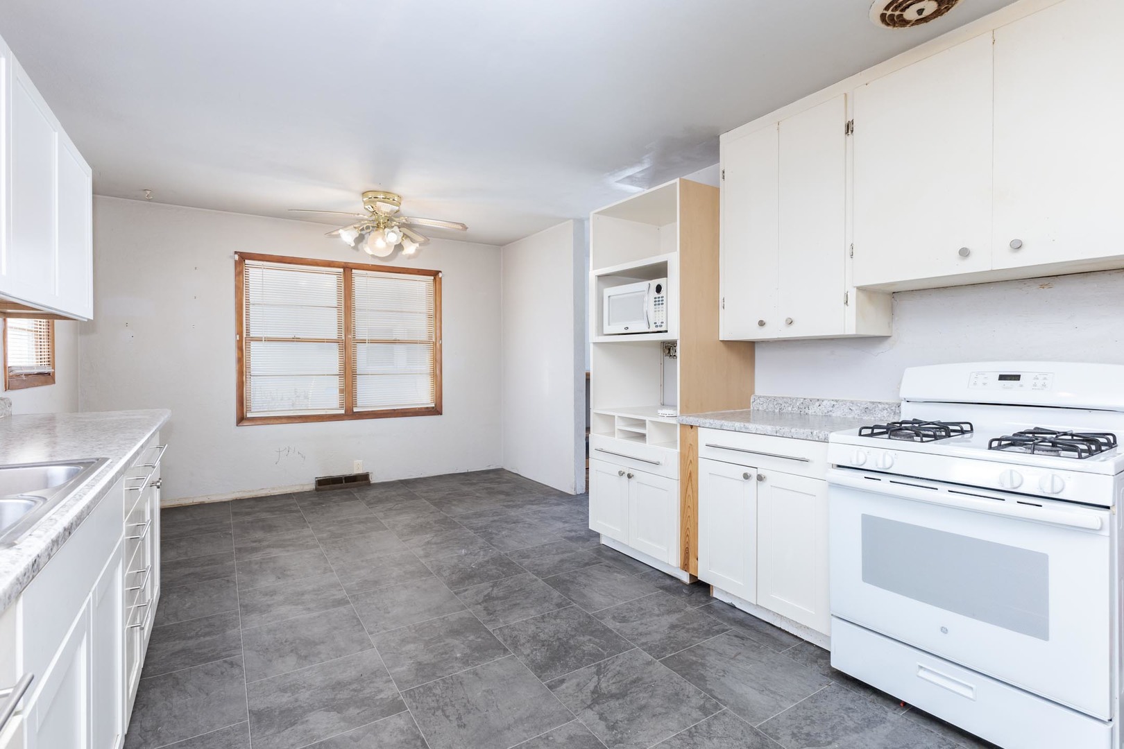 610 S Oak Street, Pontiac, IL 61764