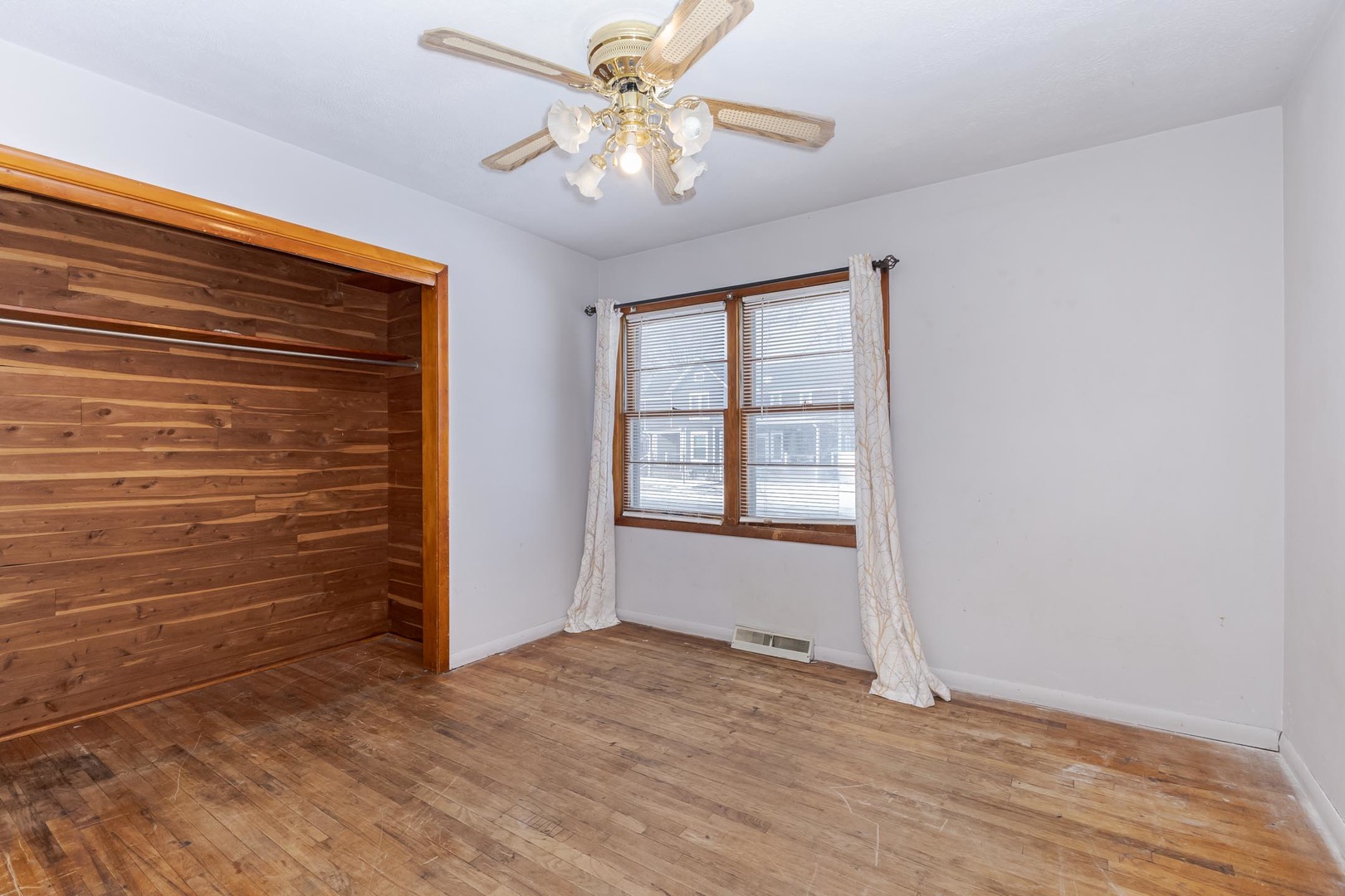 610 S Oak Street, Pontiac, IL 61764