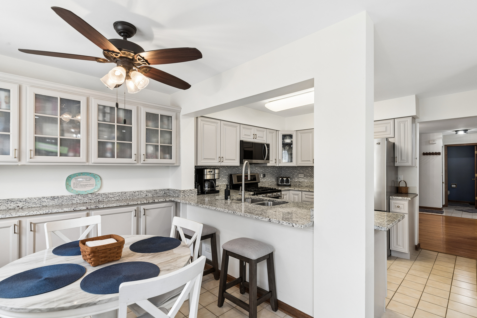 36143 N Springbrook Lane, Gurnee, IL 60031