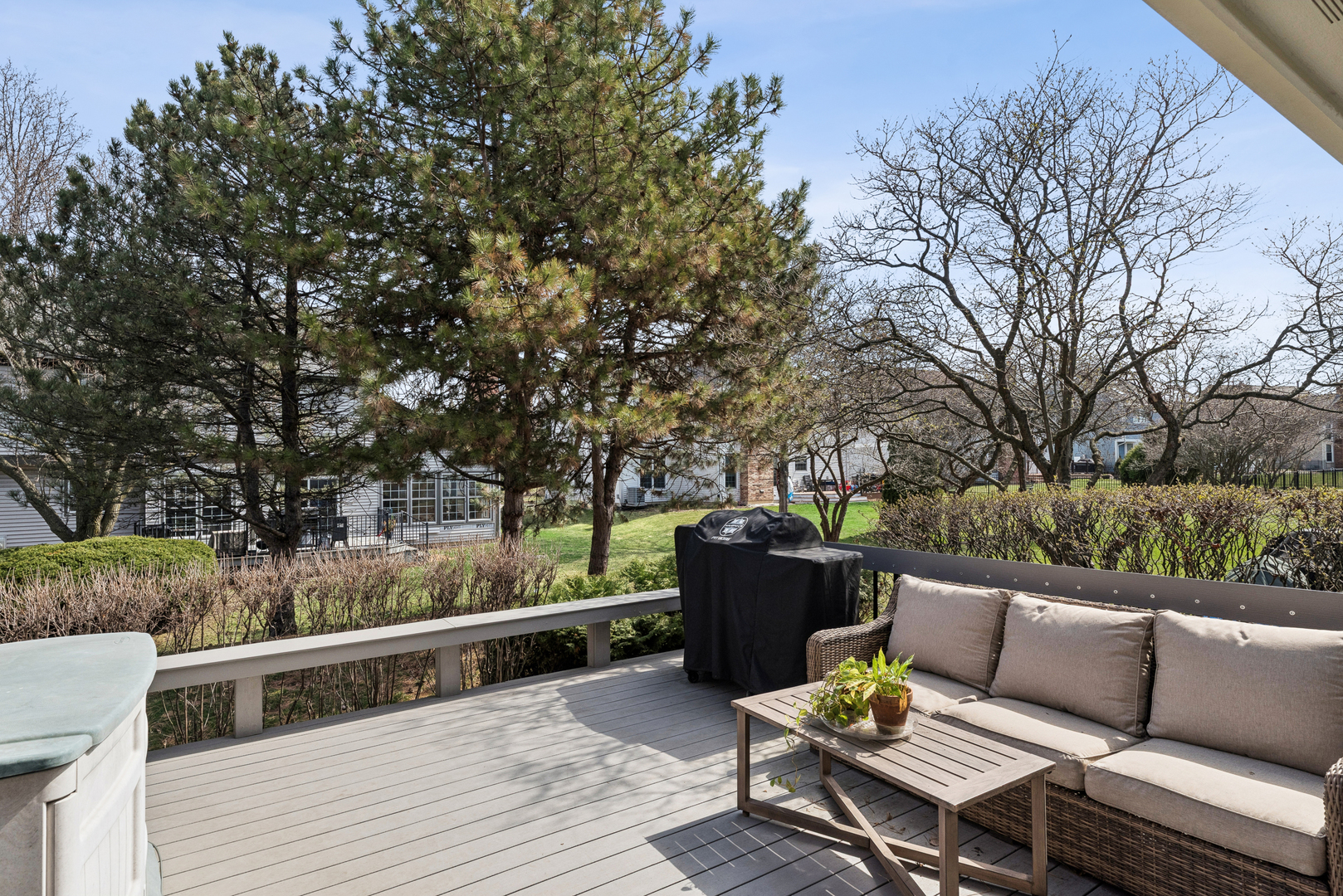 36143 N Springbrook Lane, Gurnee, IL 60031