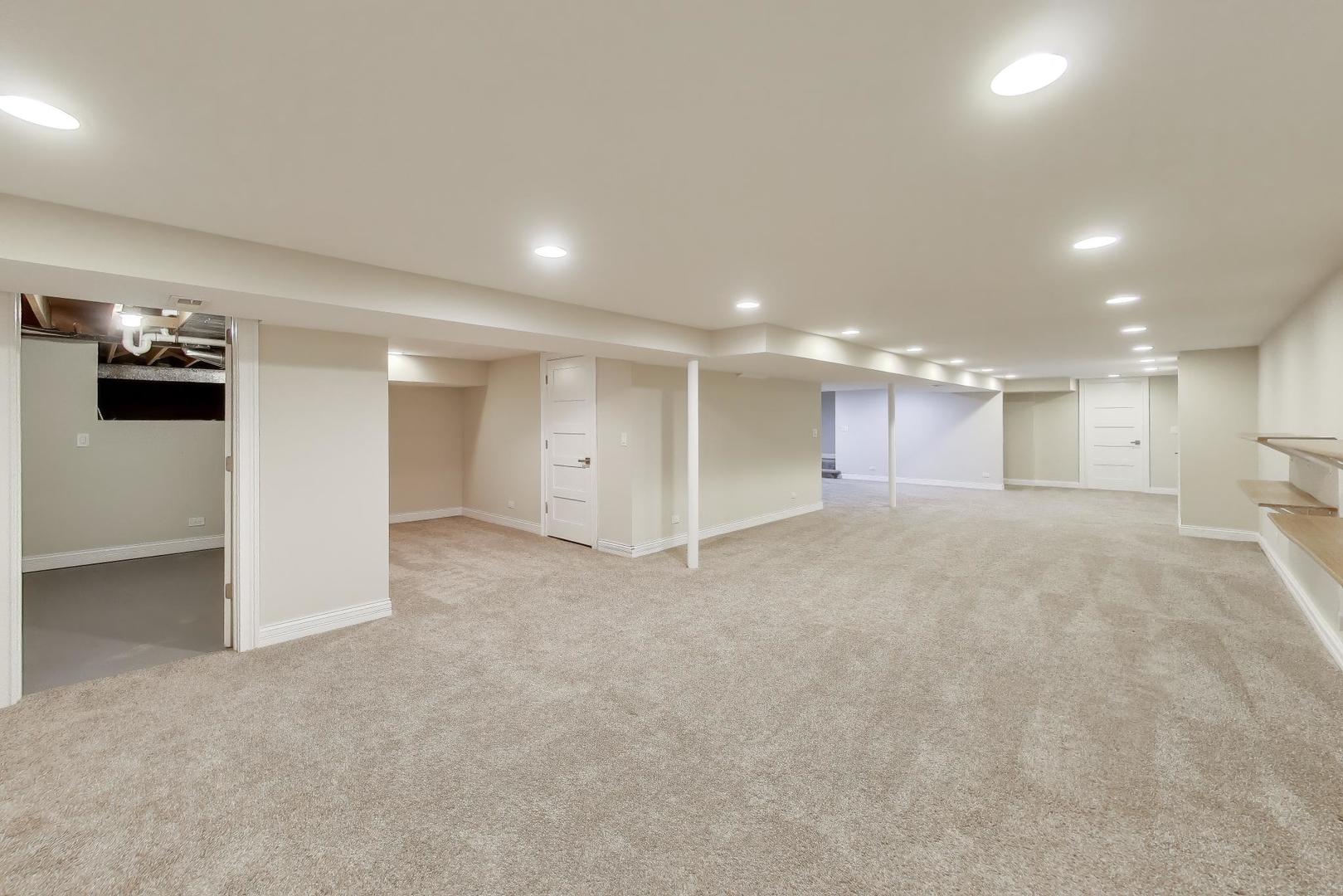 626 N Haddow Avenue, Arlington Heights, IL 60004