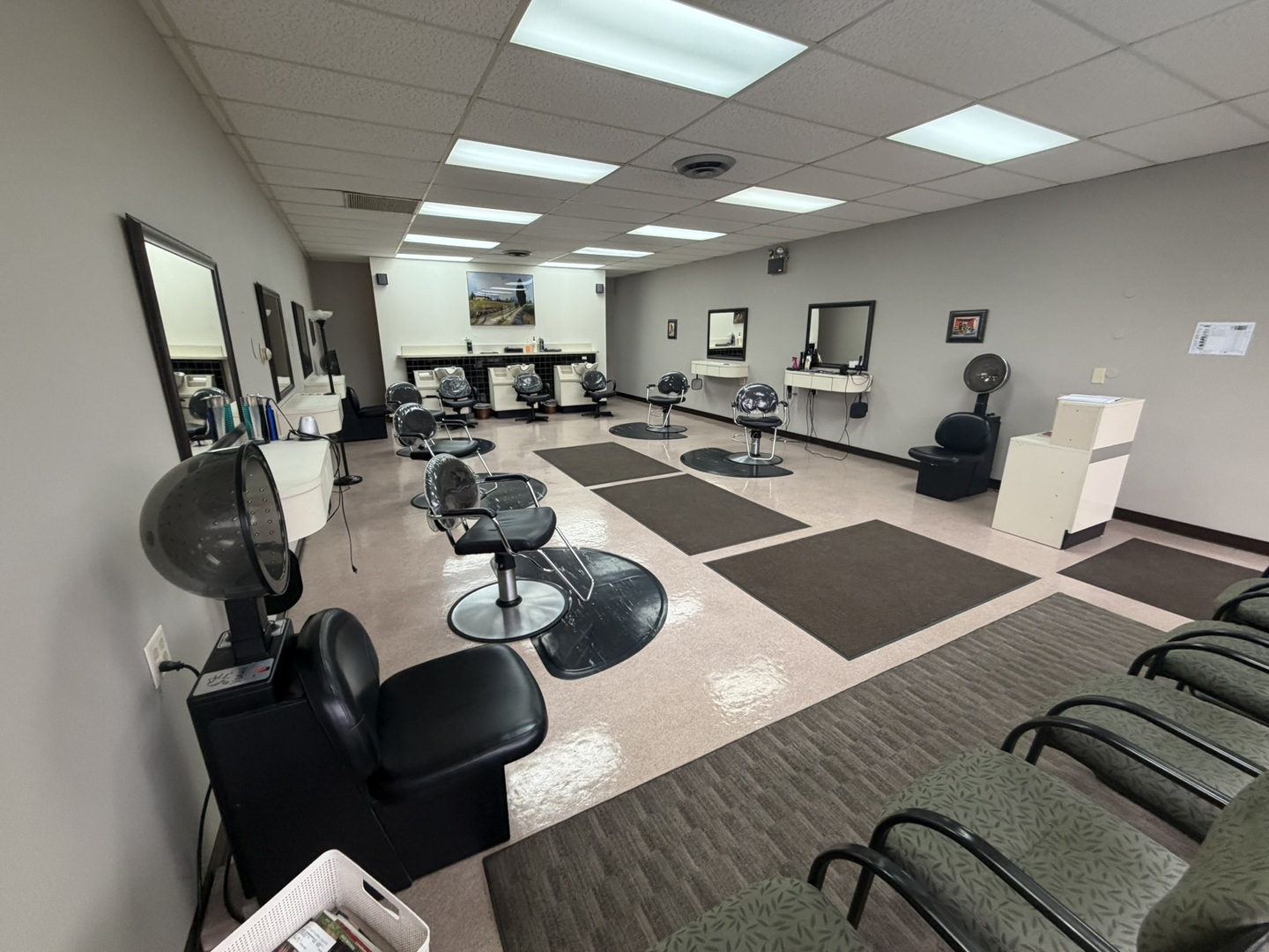 554 S York Street, Elmhurst, IL 60126