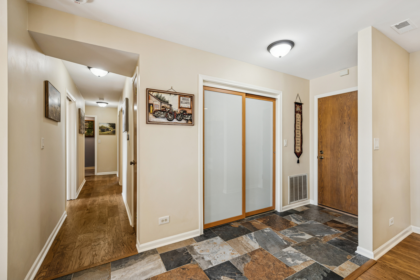 300 E Dundee Road #403A, Buffalo Grove, IL 60089