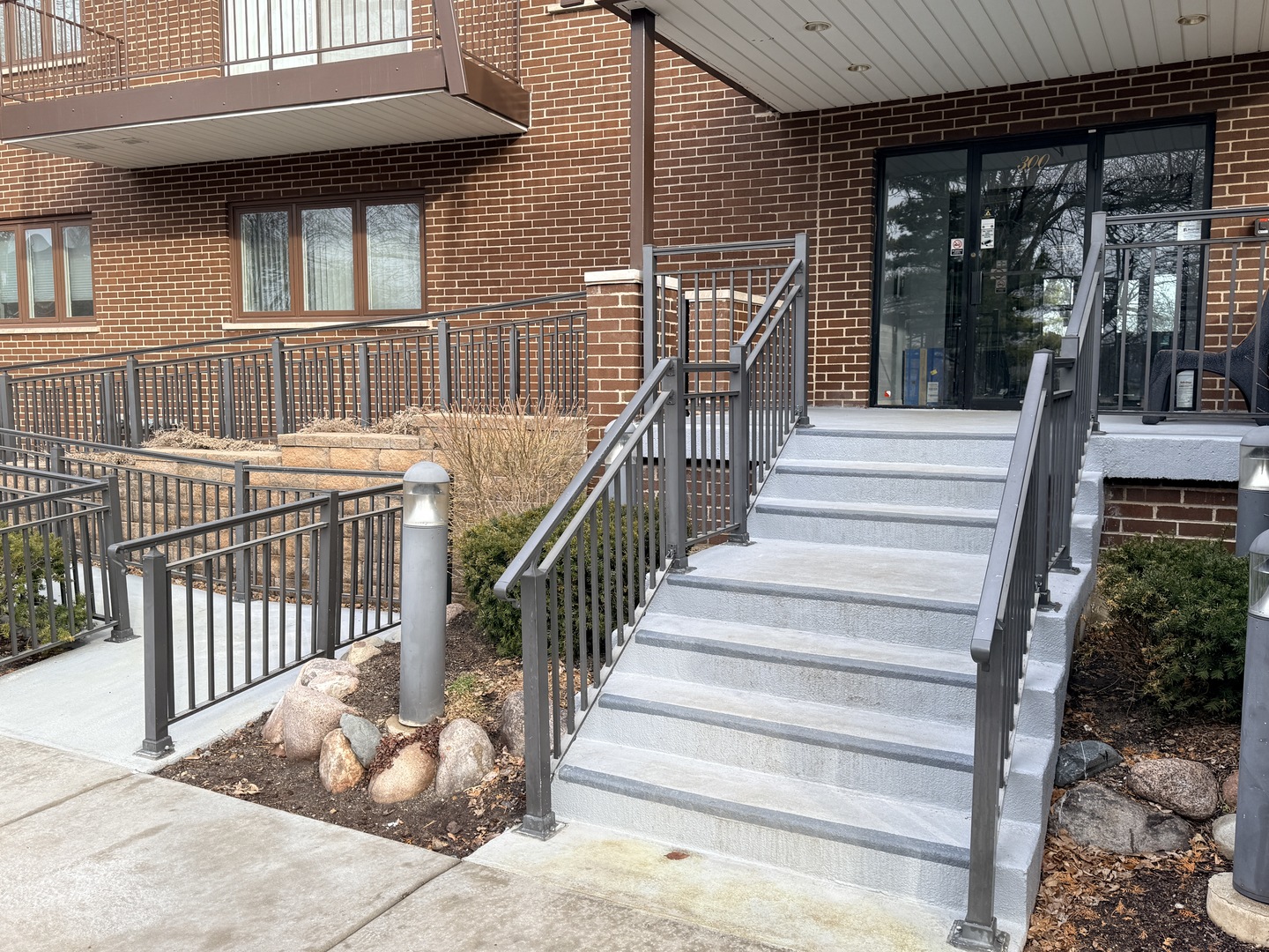 300 E Dundee Road #403A, Buffalo Grove, IL 60089