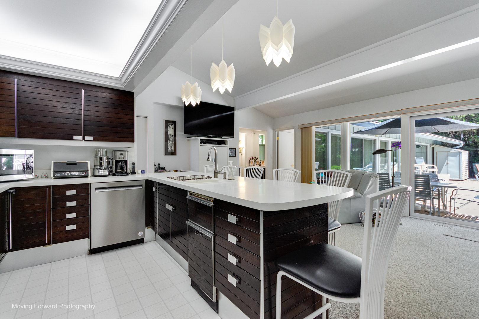 6363 S Keokuk Road, Indian Head Park, IL 60525