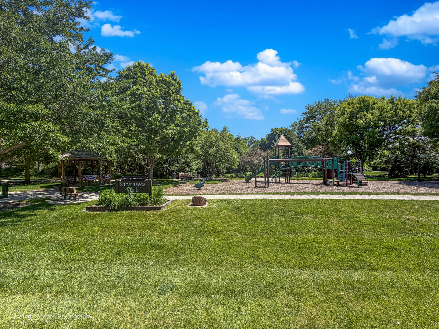 6363 S Keokuk Road, Indian Head Park, IL 60525