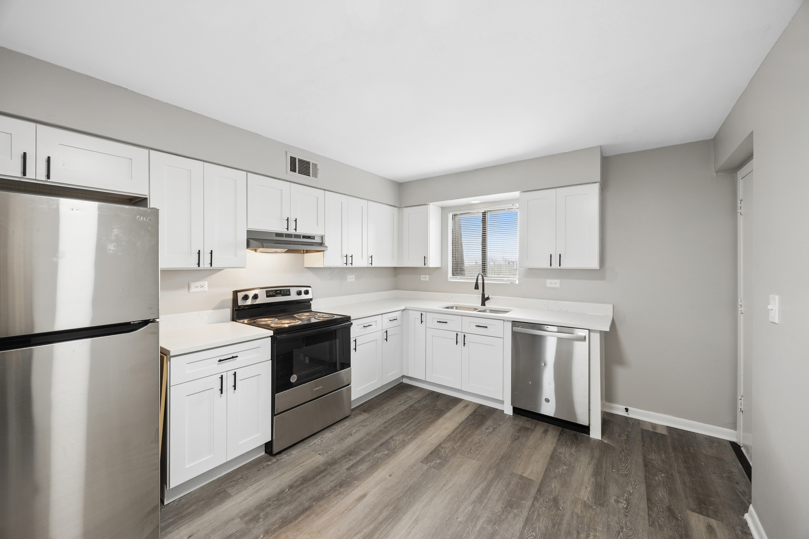 Villa Park, IL 60181