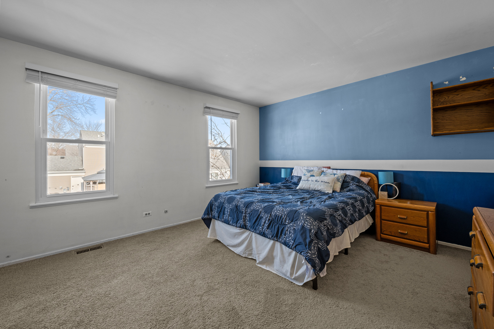 29W358 Crabtree Lane, Warrenville, IL 60555