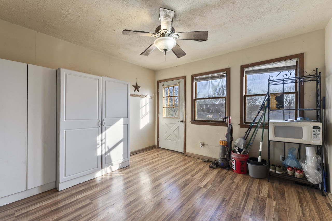 109 E Cherokee Avenue, Shabbona, IL 60550