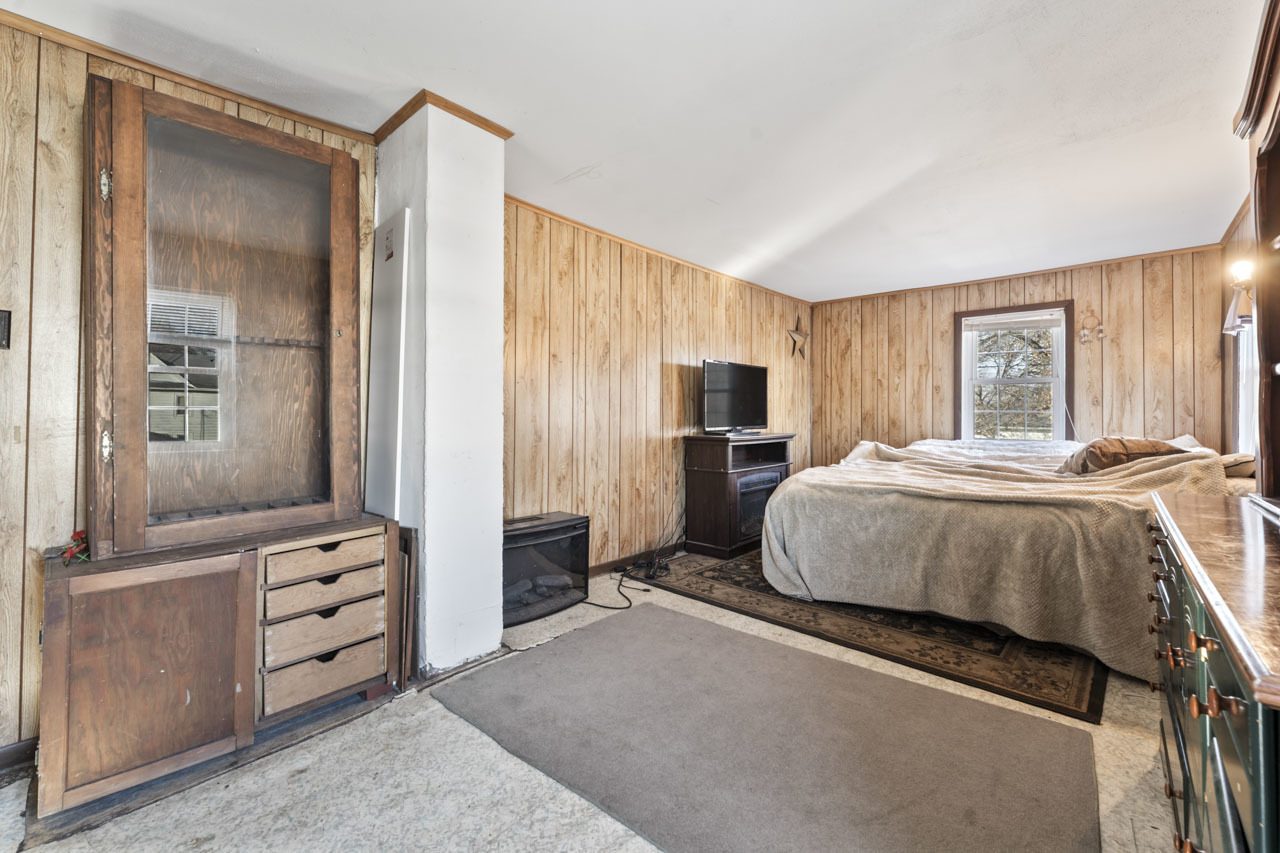 109 E Cherokee Avenue, Shabbona, IL 60550