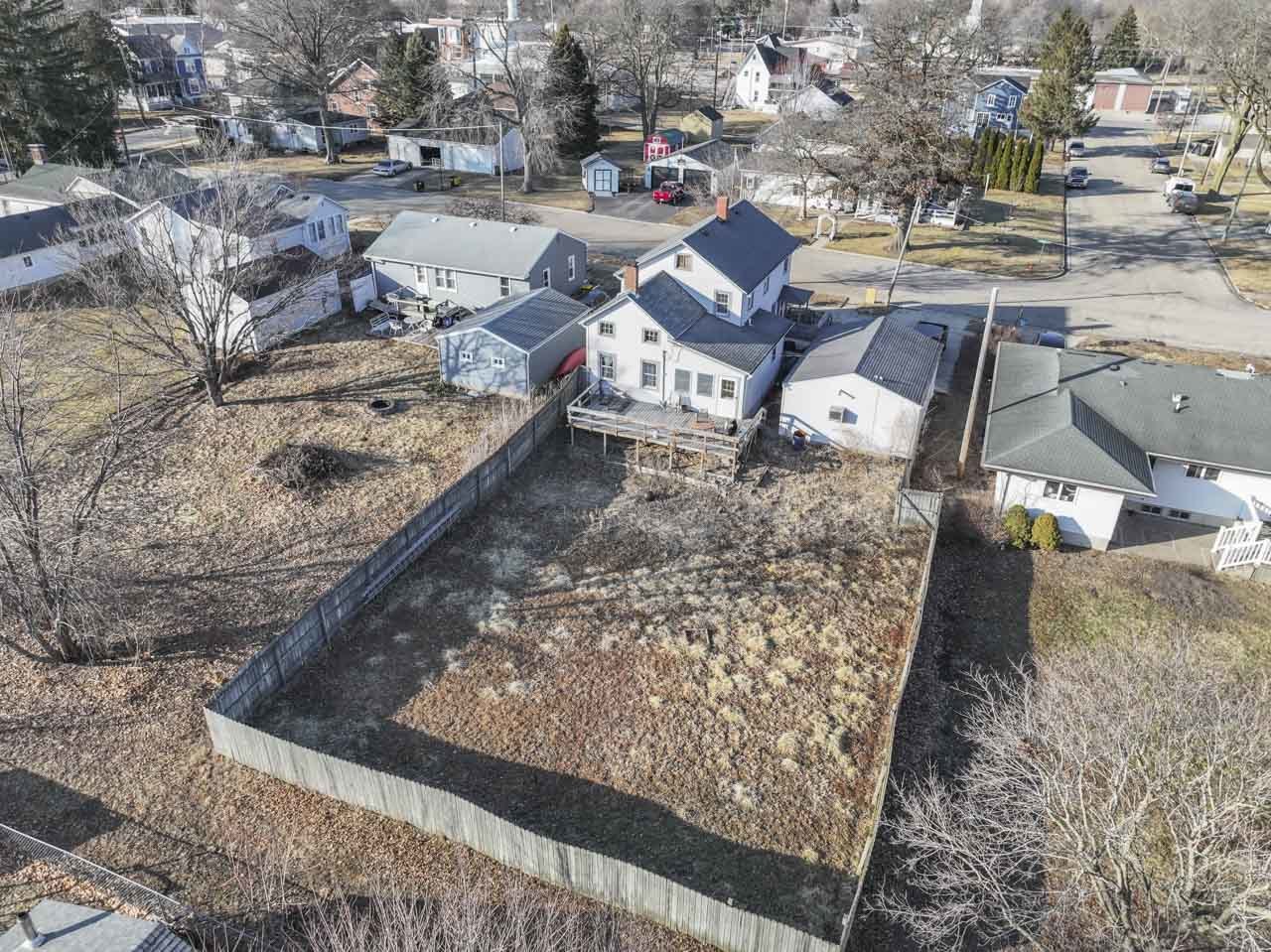 109 E Cherokee Avenue, Shabbona, IL 60550