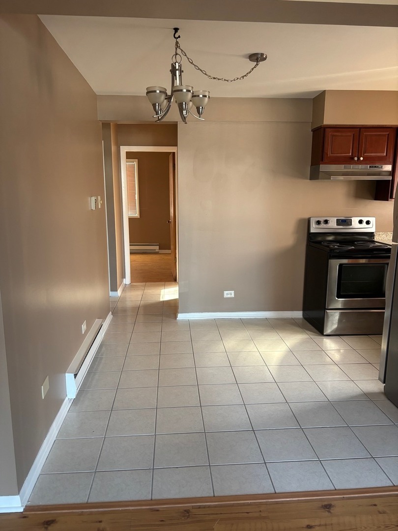 6323 W 64th Place #1D, Chicago, IL 60638