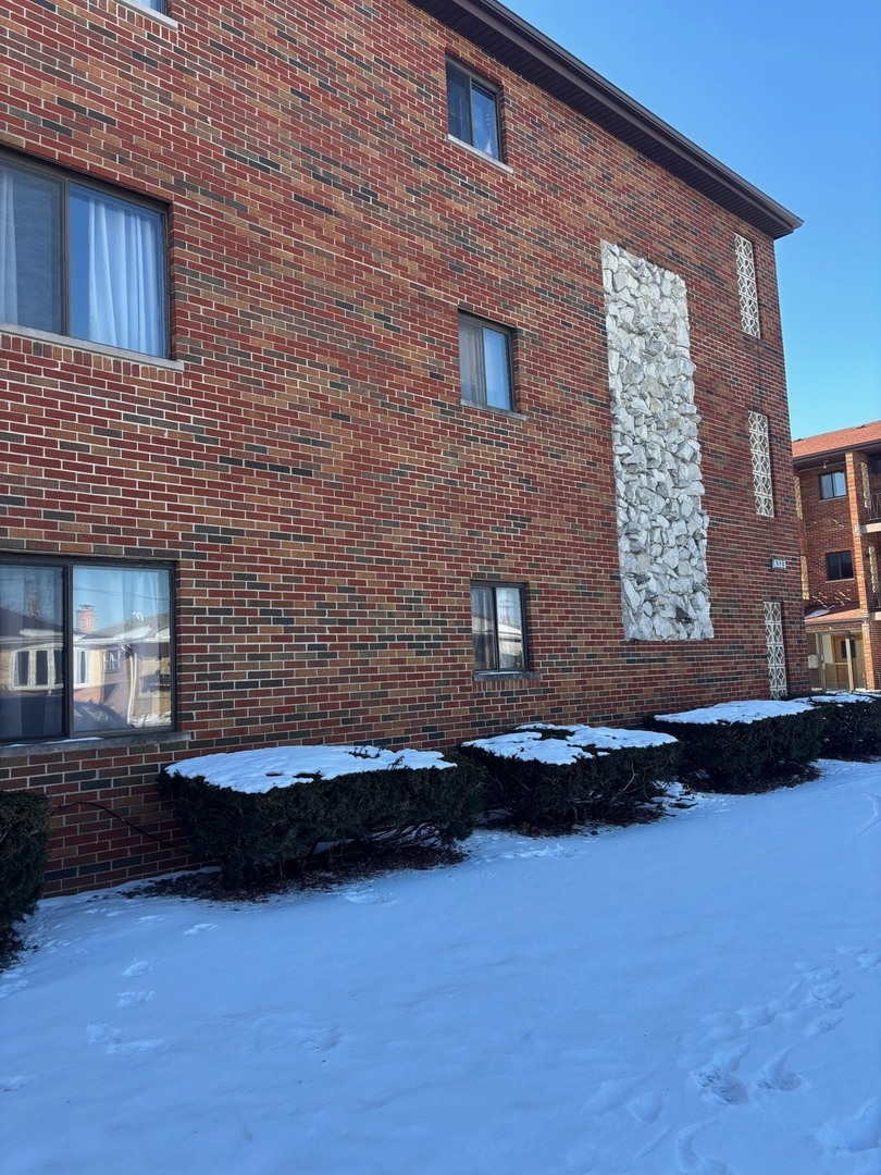 6323 W 64th Place #1D, Chicago, IL 60638