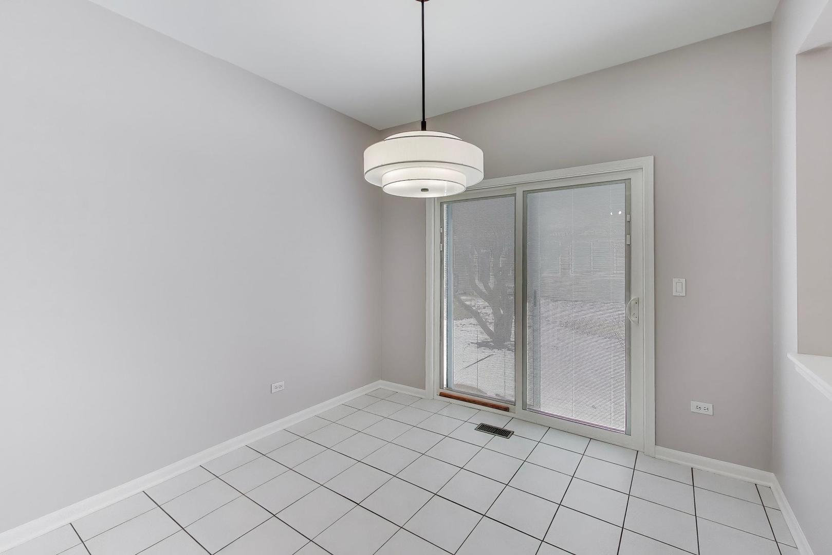 21305 W Juniper Lane, Plainfield, IL 60544