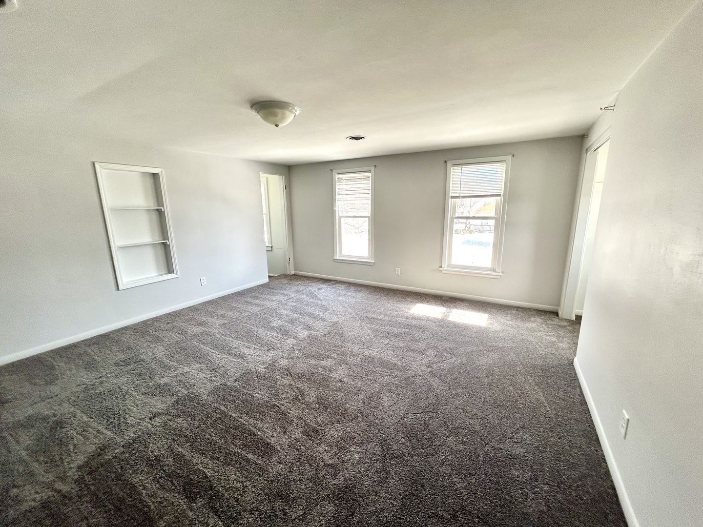 219 Osage Street #219, Wauconda, IL 60084