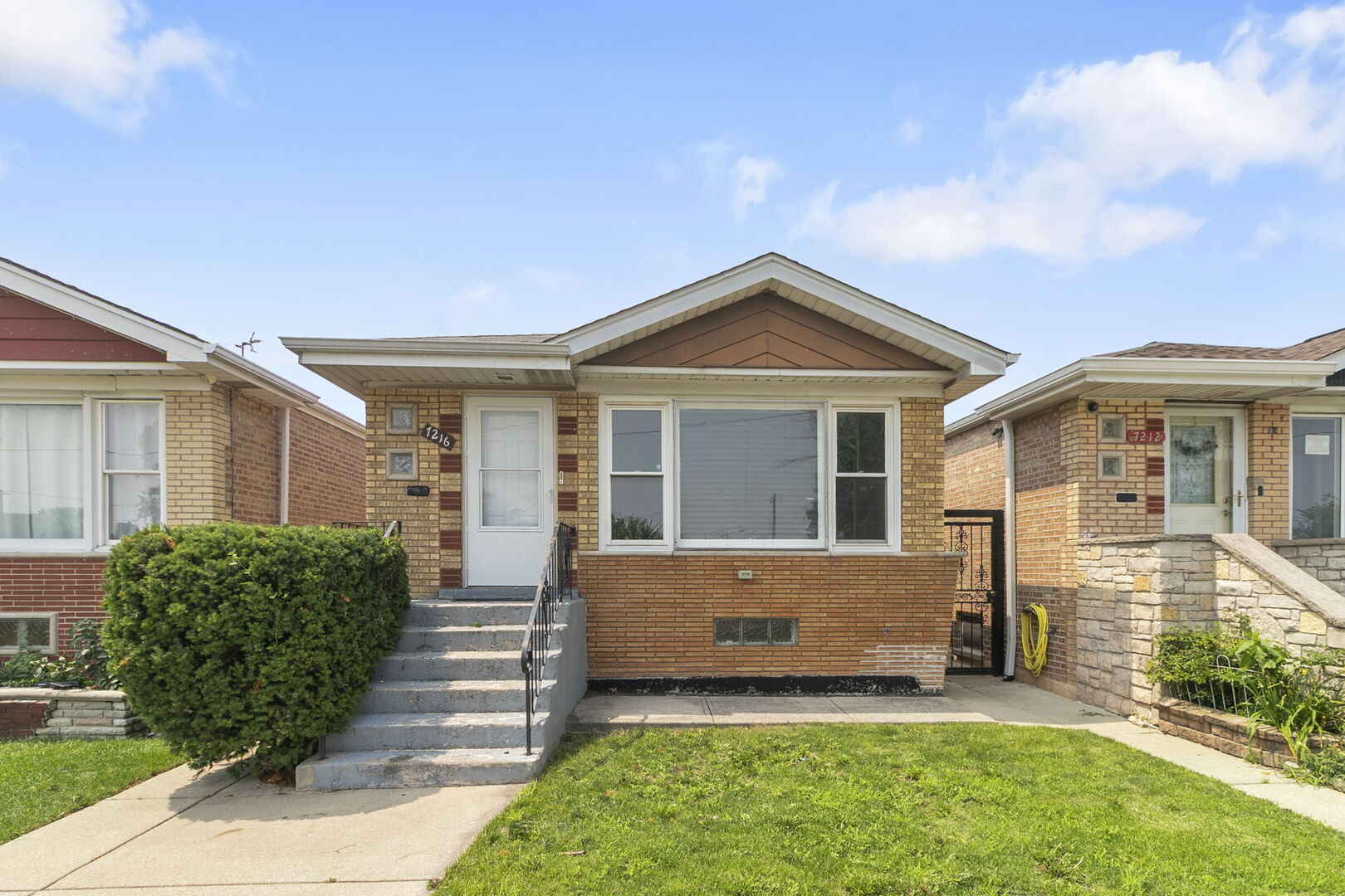 7216 S CENTRAL PARK Avenue, Chicago, IL 60629