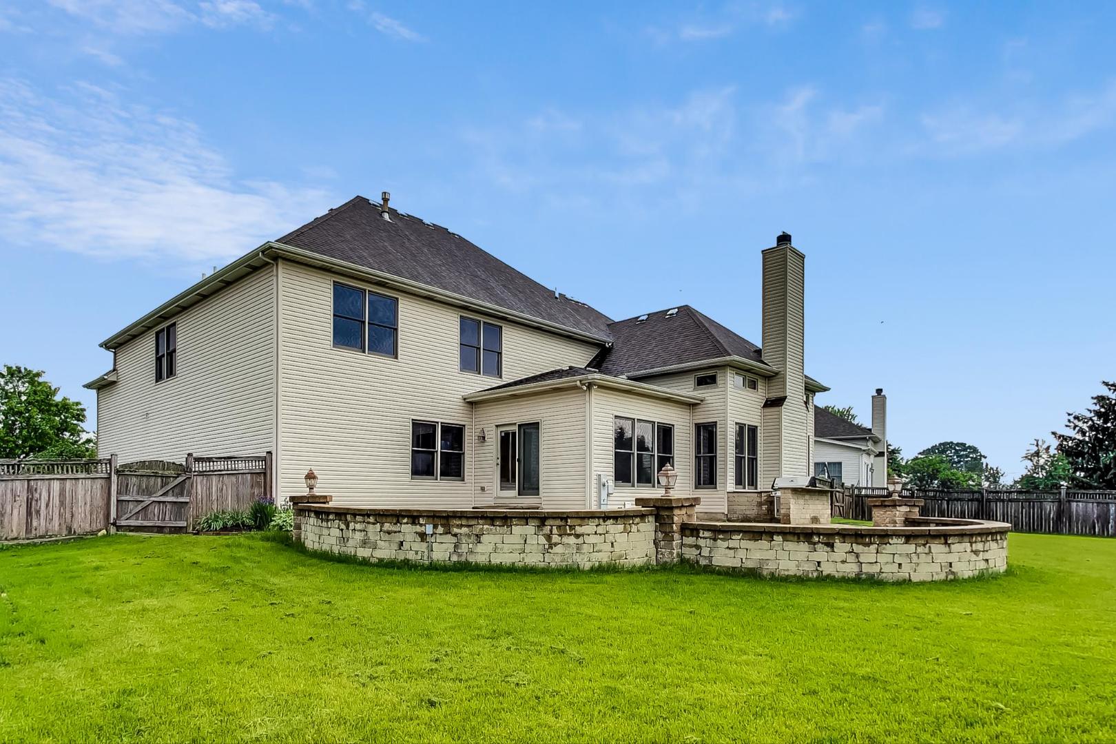 2951 Old Glory Drive, Yorkville, IL 60560