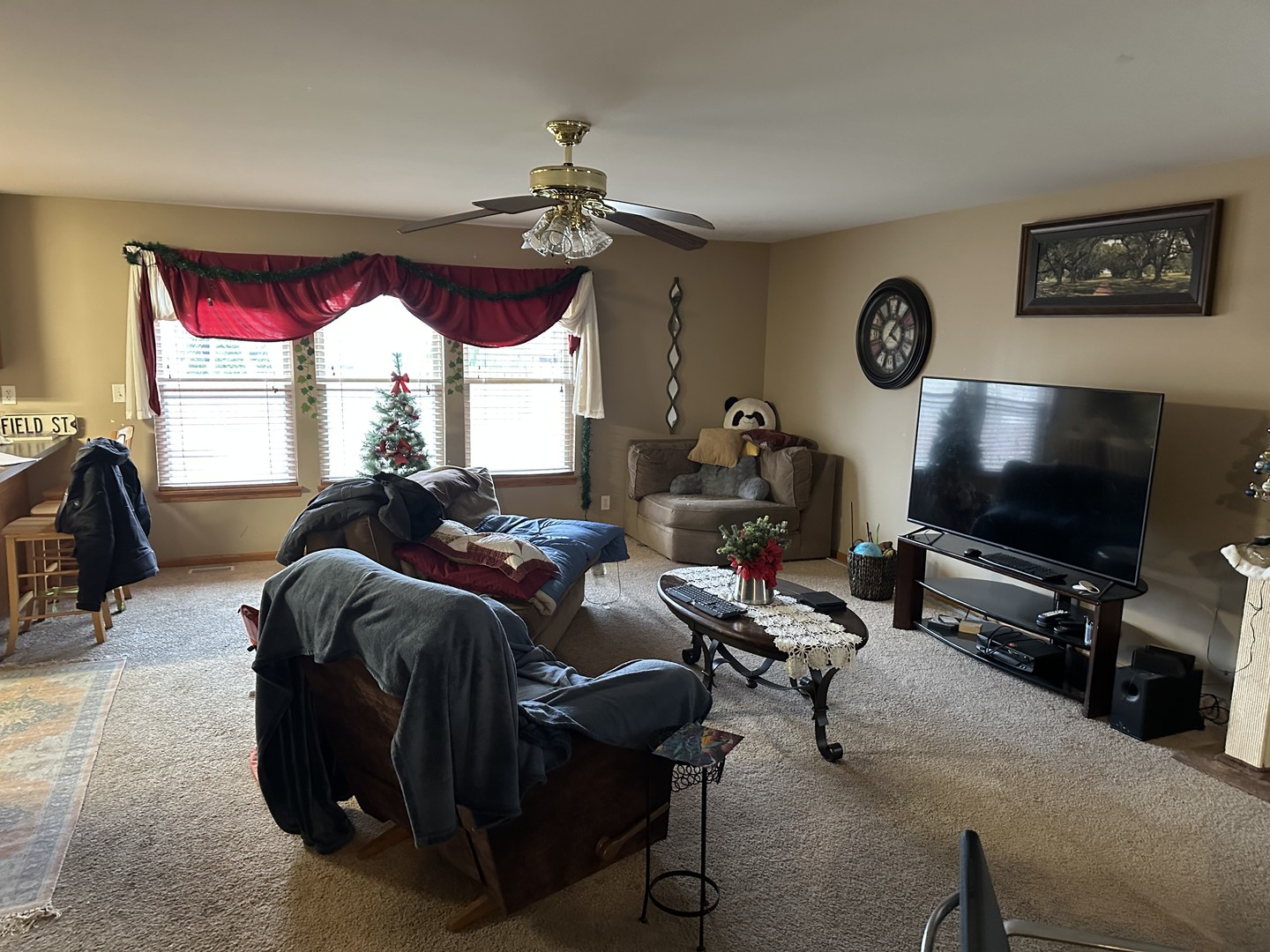 501 E GARFIELD Street, Waterman, IL 60556